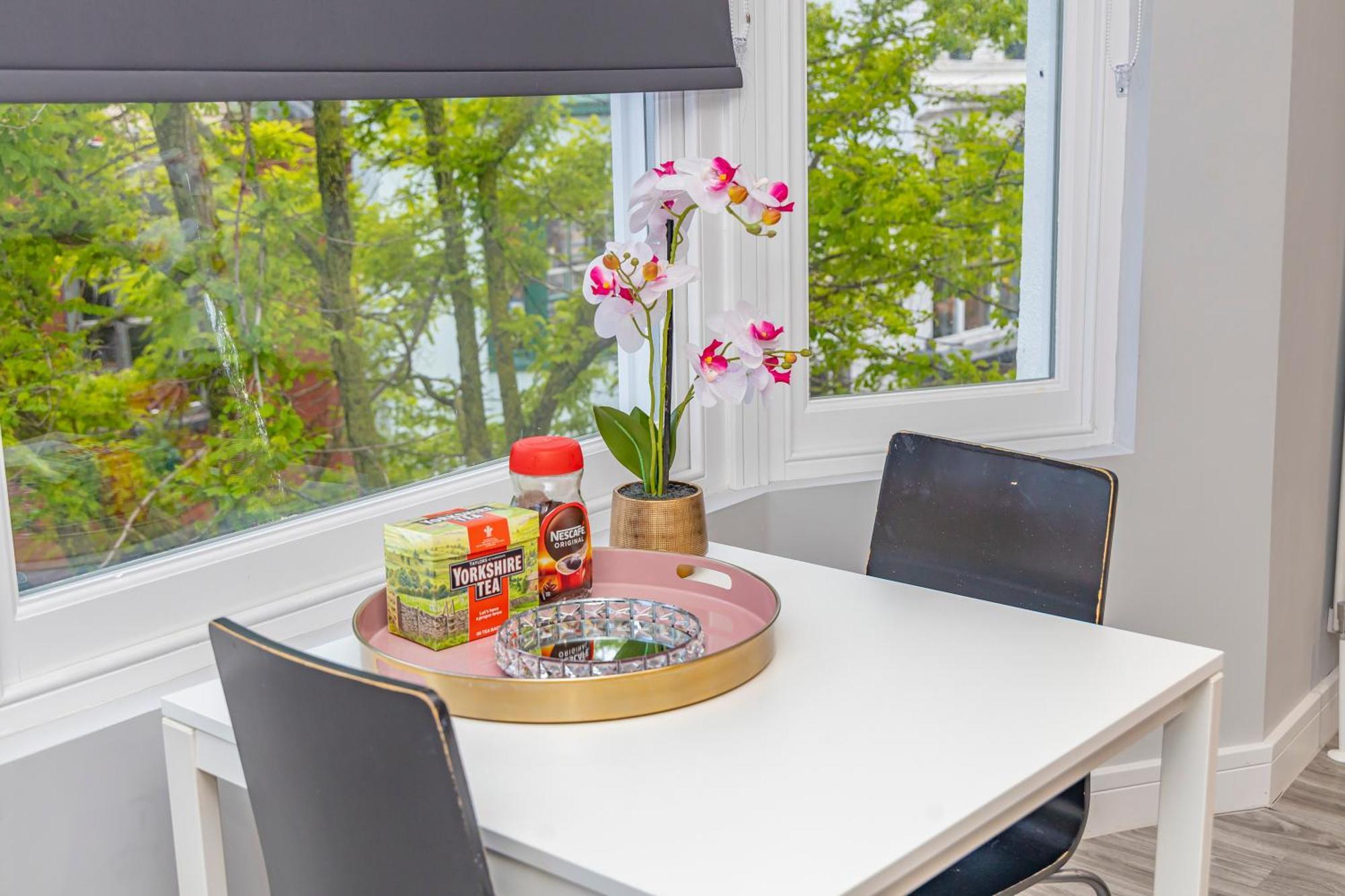 Flash Sales Offer - Any Week Day No Minimum Night Restrictions Brighton City Centre Seafront 1 Bedroom Flat Bn133Duk02 ภายนอก รูปภาพ